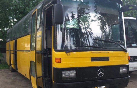 Автобус Mercedes-Benz (955)
