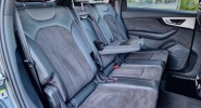 Audi Q7 - фото транспорта
